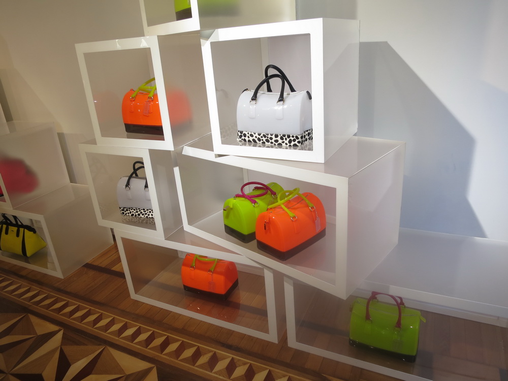 Furla ReseeDƬ
