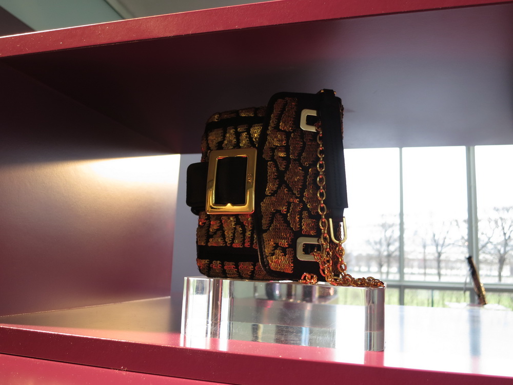 Roger Vivier ReseeDƬ