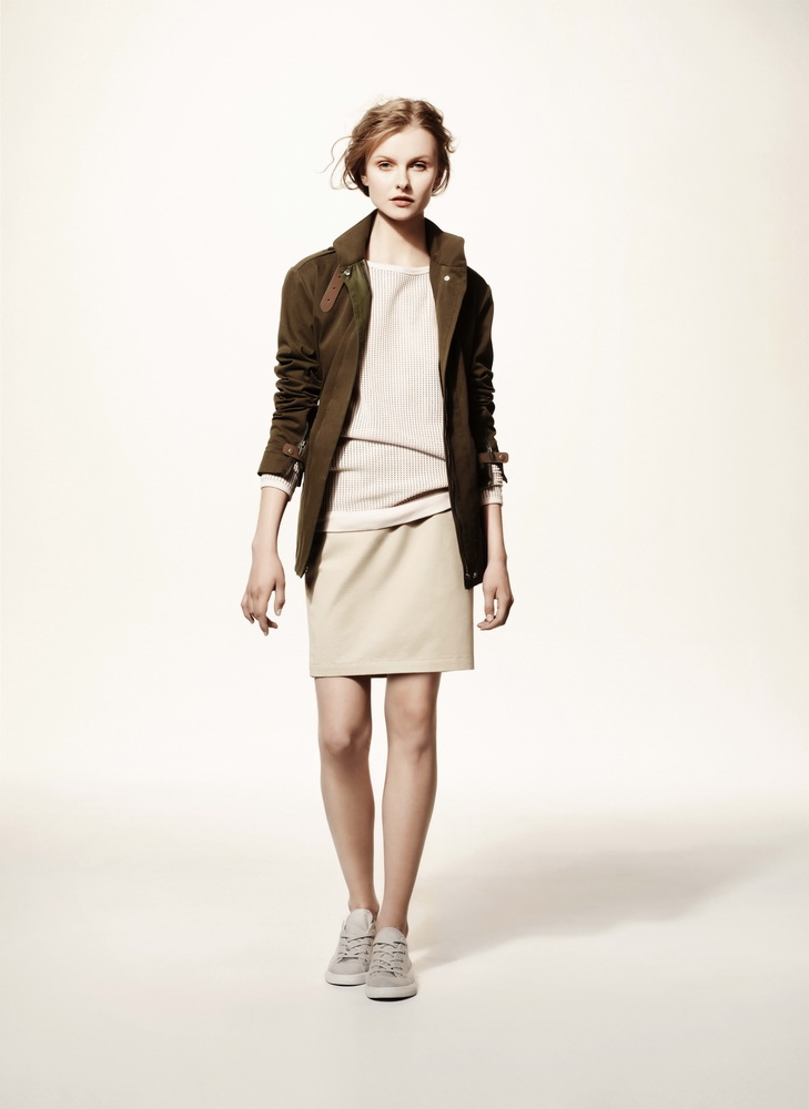 LACOSTE 2012 Woman Lookbook DƬ