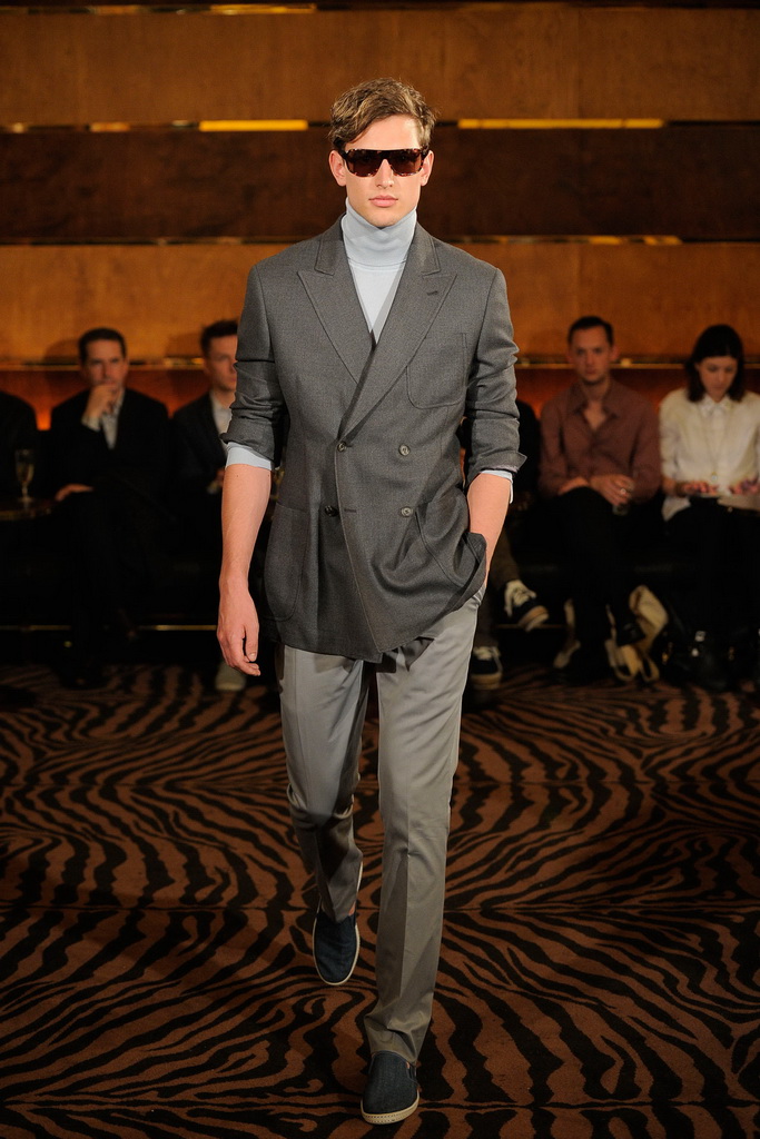 Joseph Abboud 13bDƬ