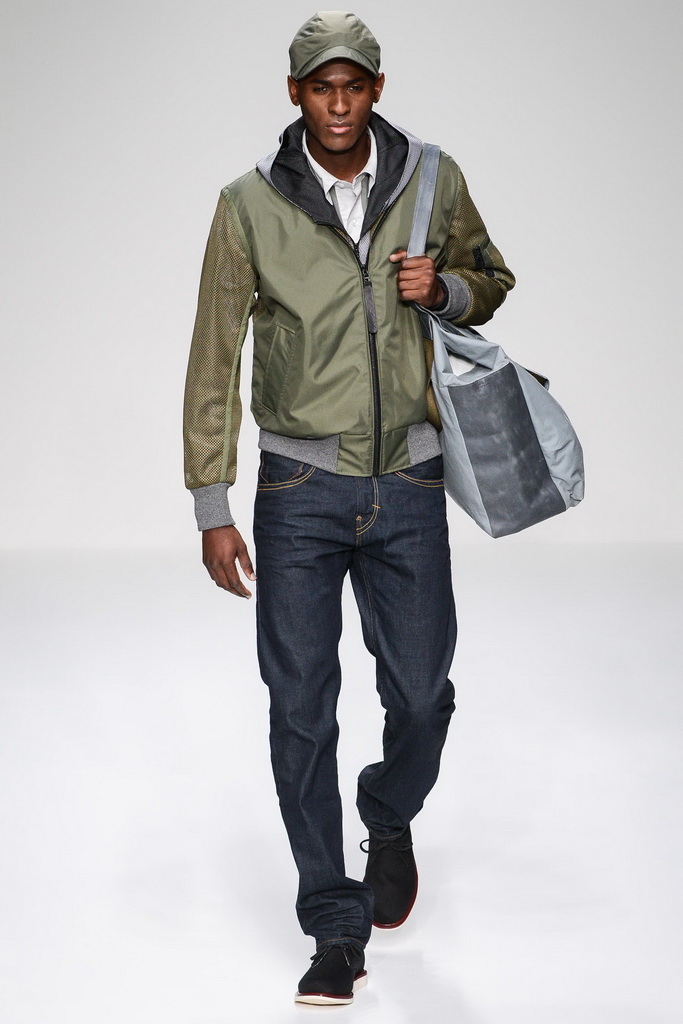 Christopher Raeburn 13bDƬ