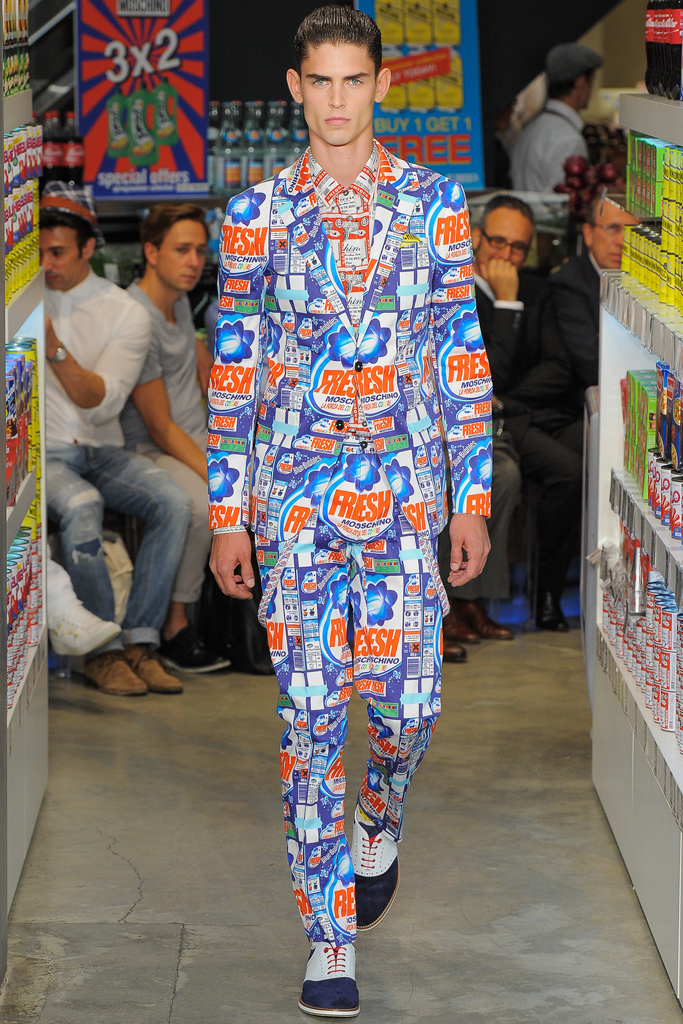 Moschino 13bDƬ