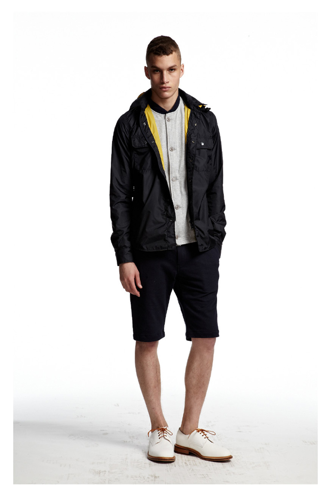 Woolrich Woolen Mills 13bDƬ