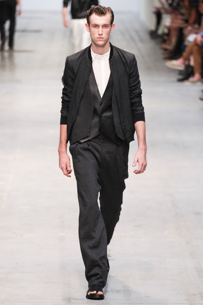 Costume National Homme 13bDƬ