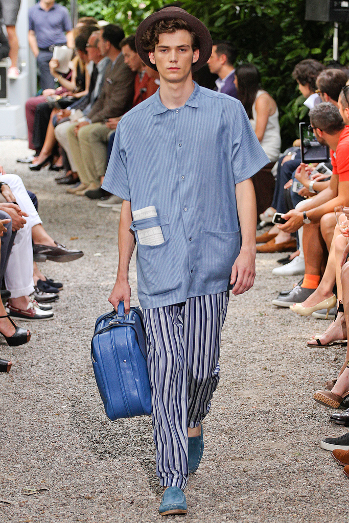 Trussardi 13bDƬ