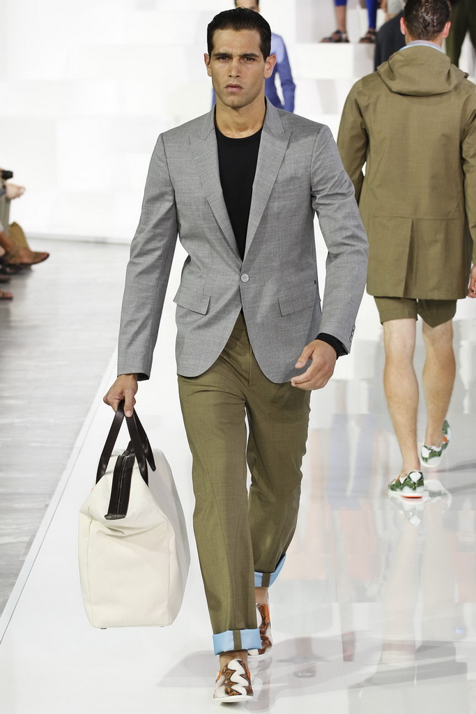 Dirk Bikkemberg 13bDƬ