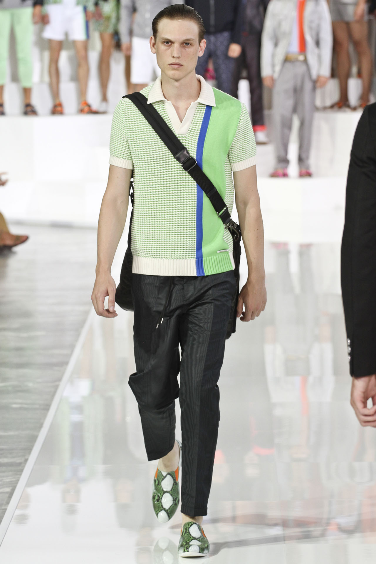 Dirk Bikkemberg 13bDƬ