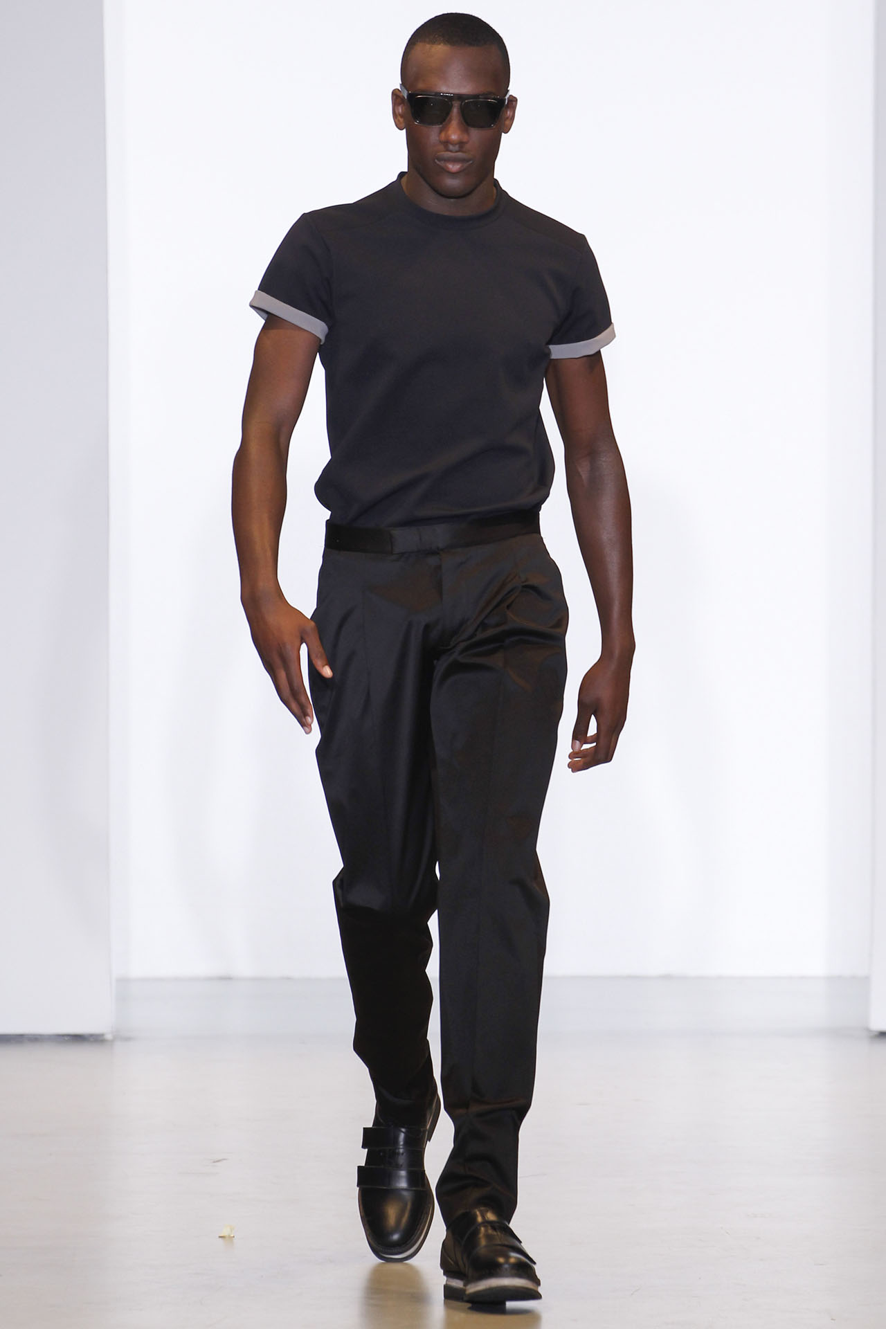 Calvin Klein 13bDƬ