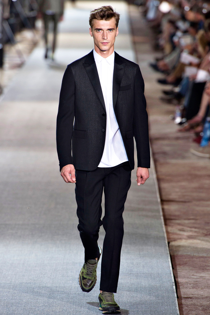 Valentino 13bDƬ