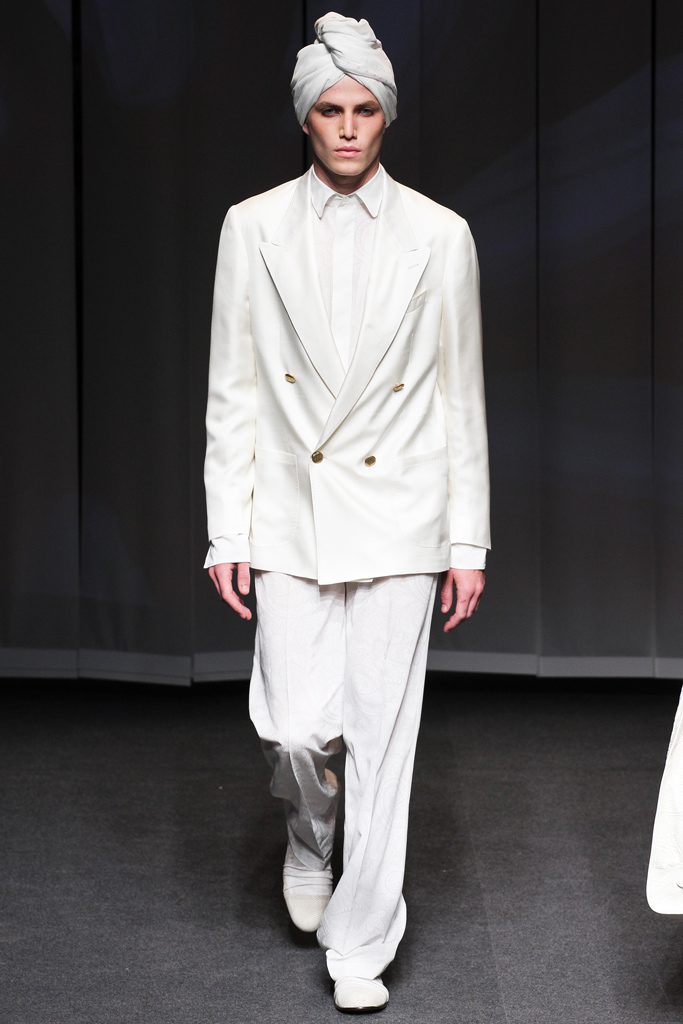 Etro 13bDƬ