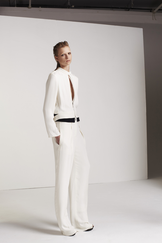 Costume National 13紺DƬ