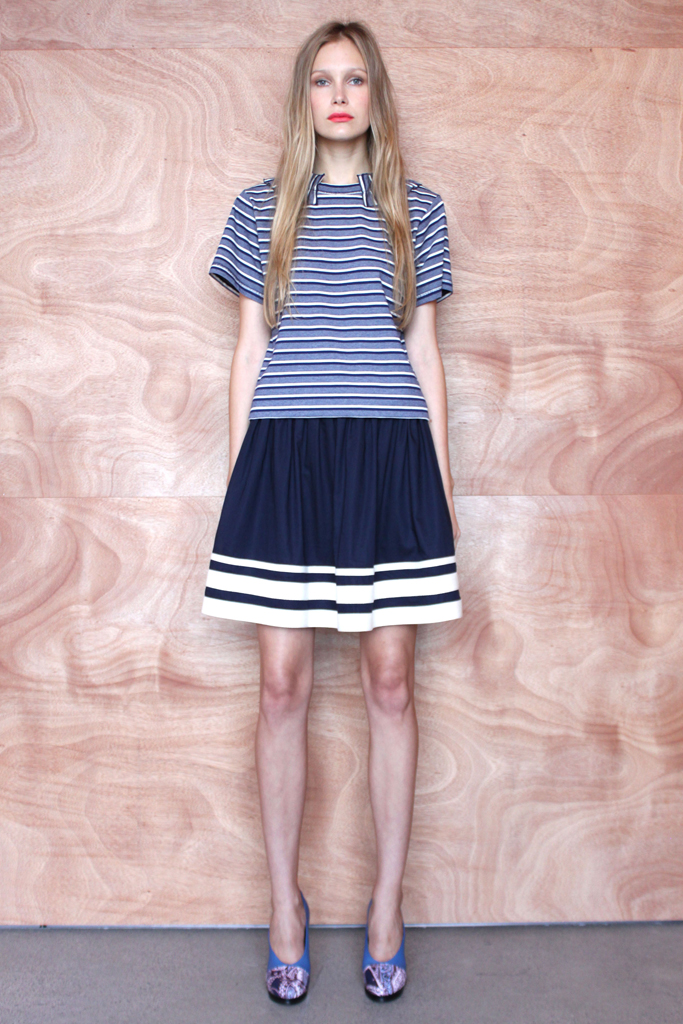 Karen Walker 13紺DƬ