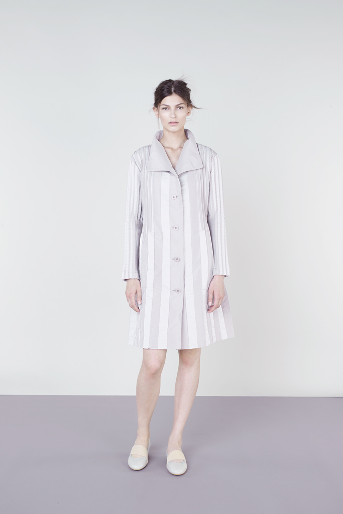 Issey Miyake 13紺DƬ