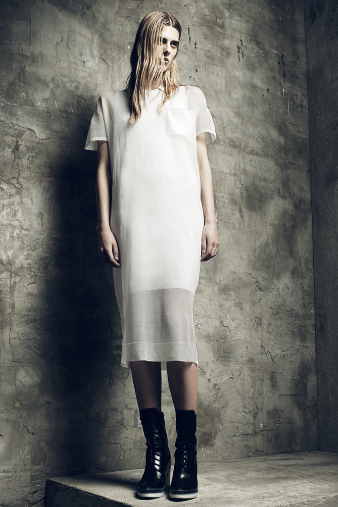Alexander Wang 13紺DƬ