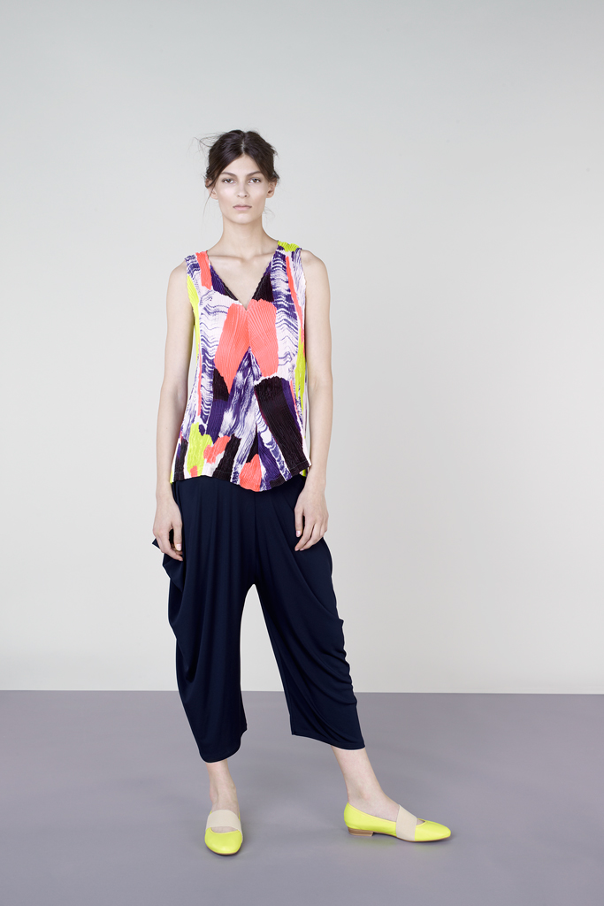 Issey Miyake 13紺DƬ