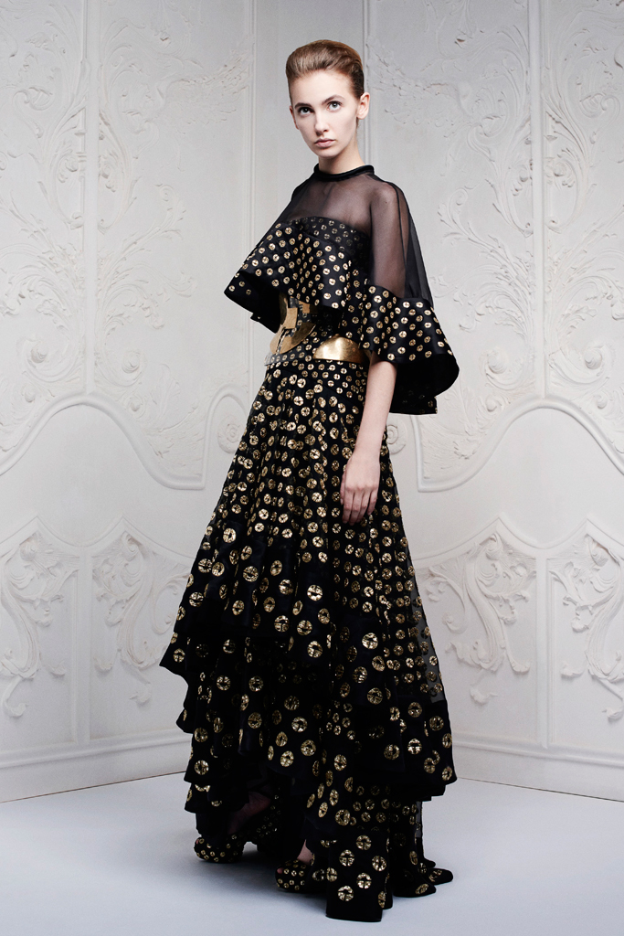Alexander McQueen 13紺DƬ