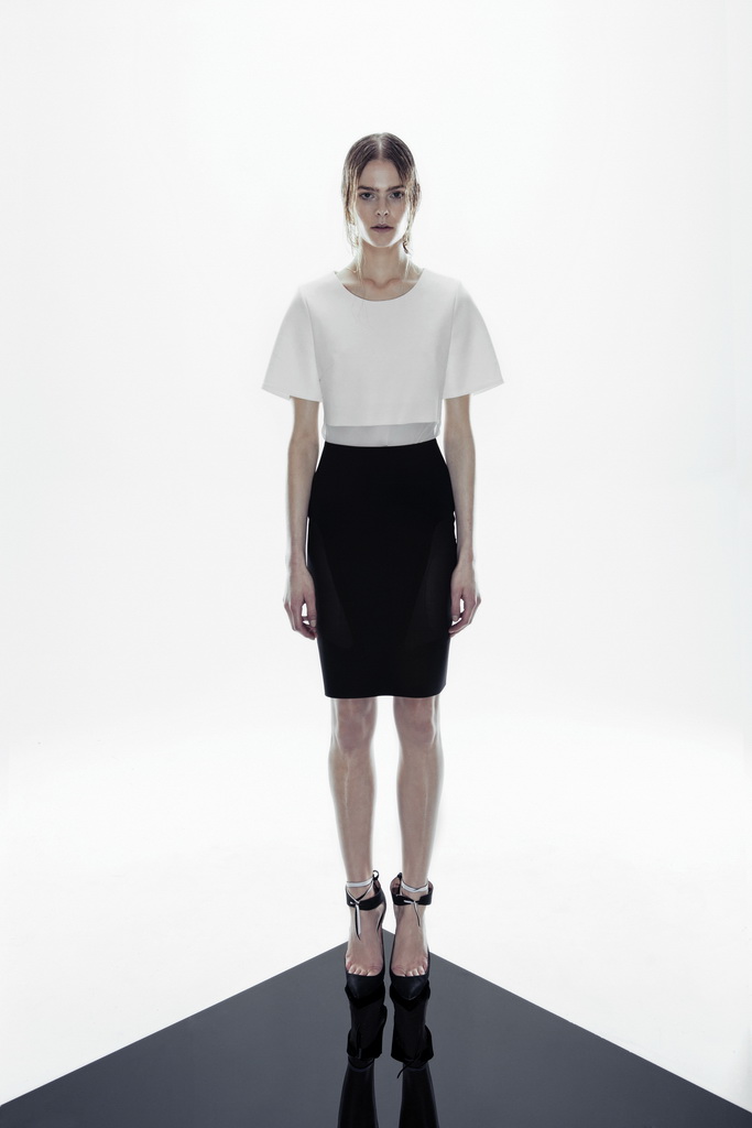 Dion Lee 13紺DƬ
