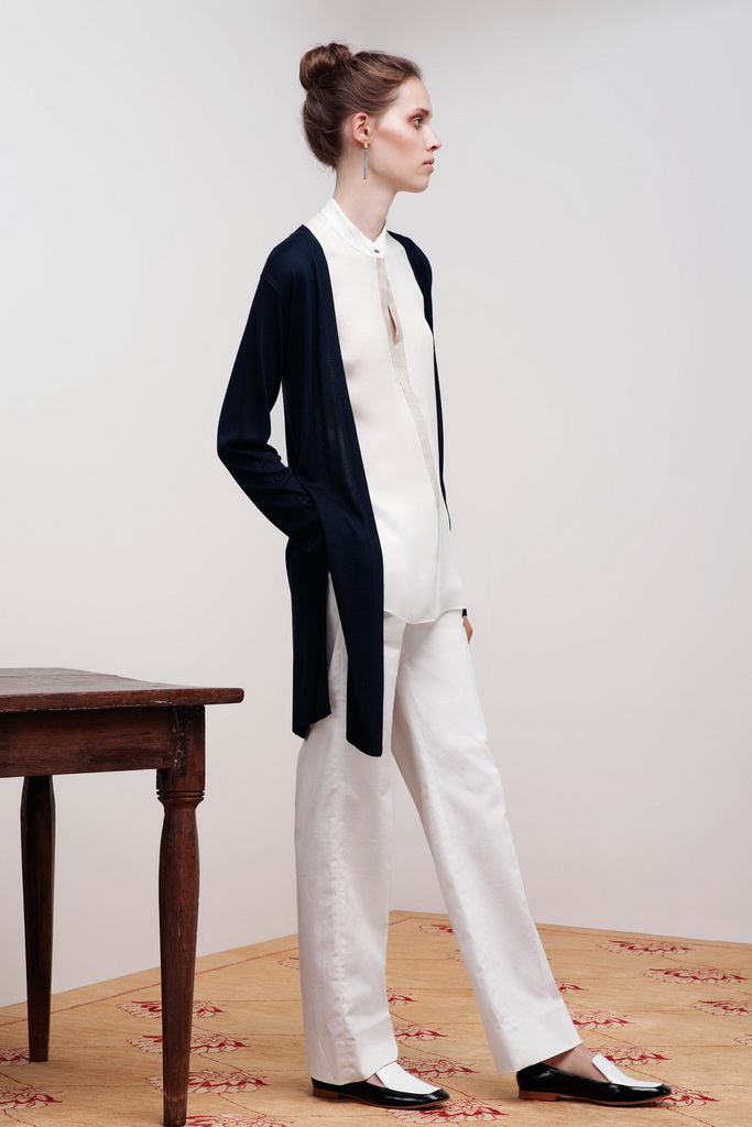 Elizabeth & James 13紺DƬ