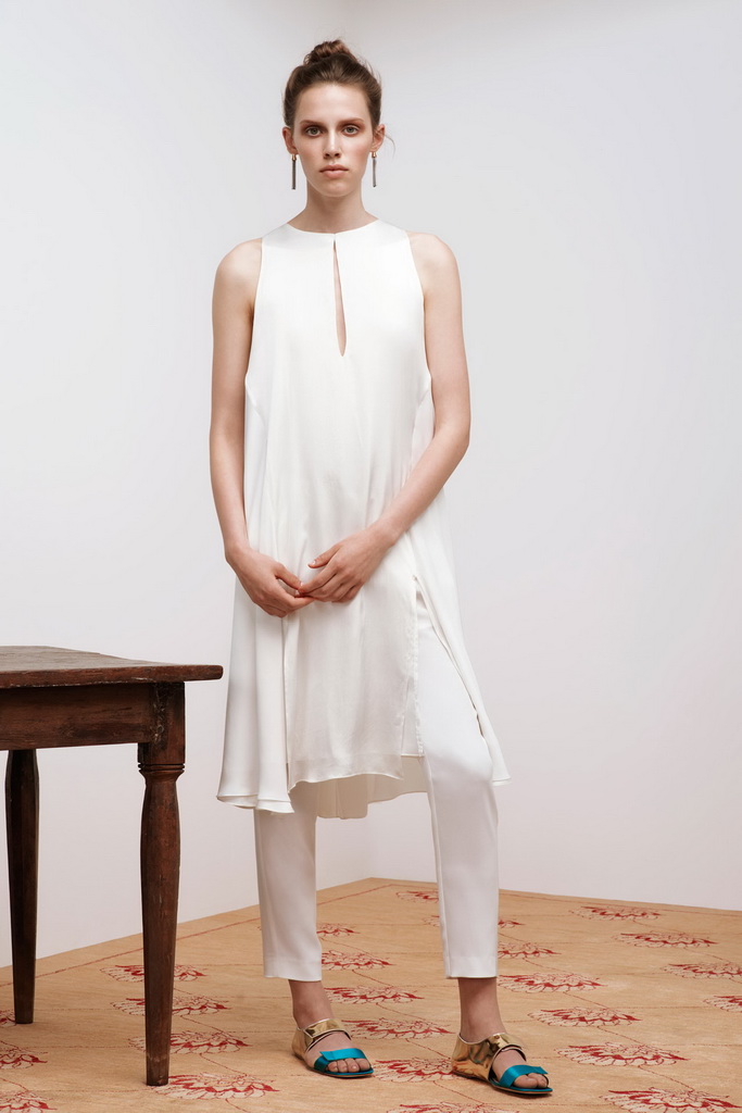 Elizabeth & James 13紺DƬ