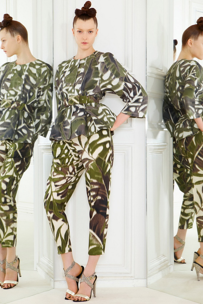 Giambattista Valli 13紺DƬ