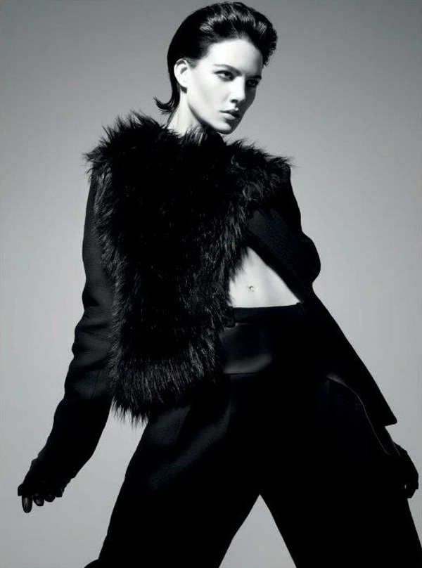Costume National 2012ﶬϵЏVDƬ