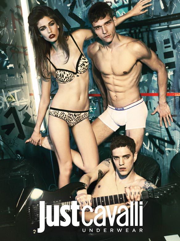 Just Cavalli 2012ﶬVDƬ