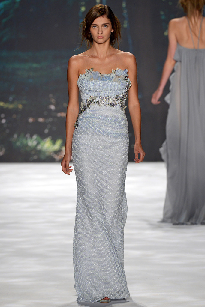 Badgley Mischka 2013(chng)DƬ