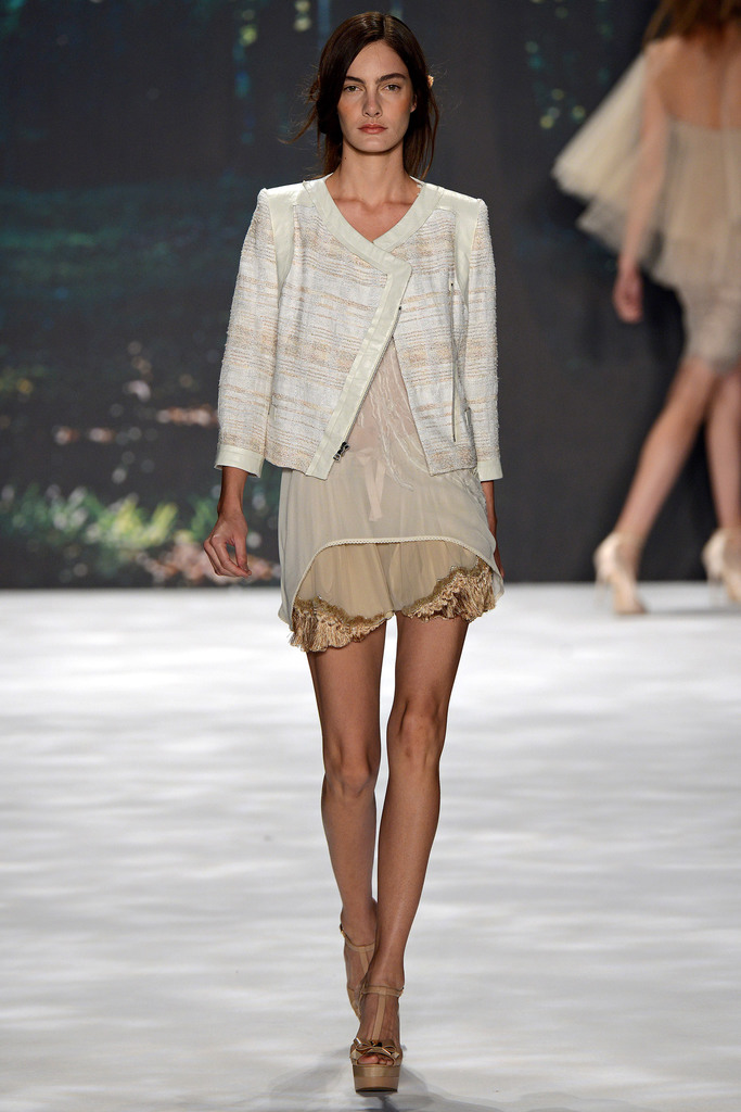 Badgley Mischka 2013(chng)DƬ