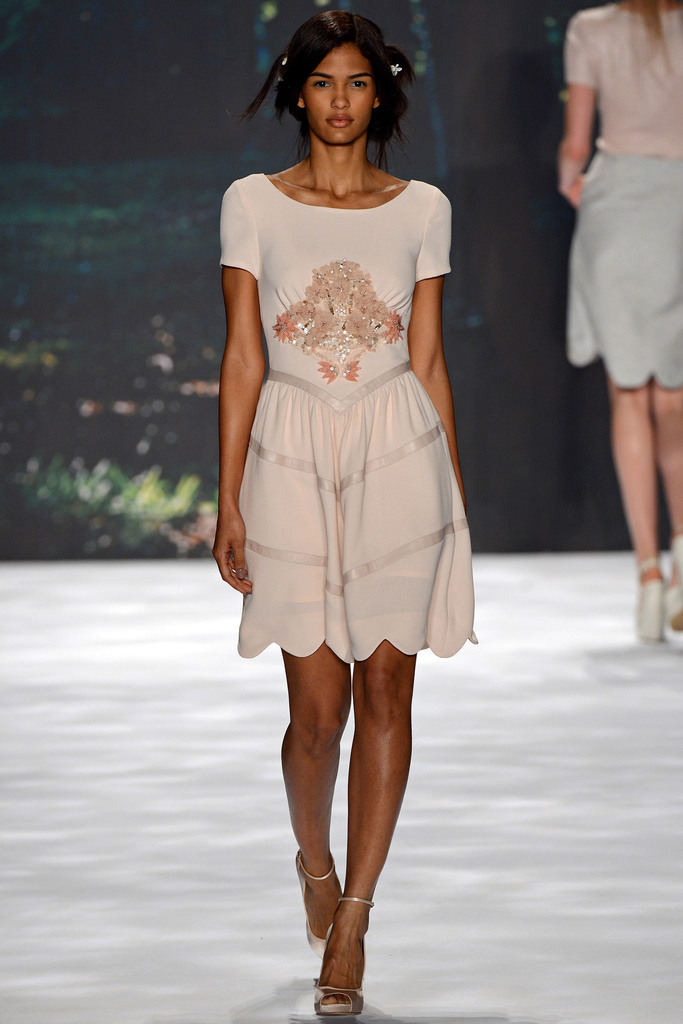 Badgley Mischka 2013DƬ