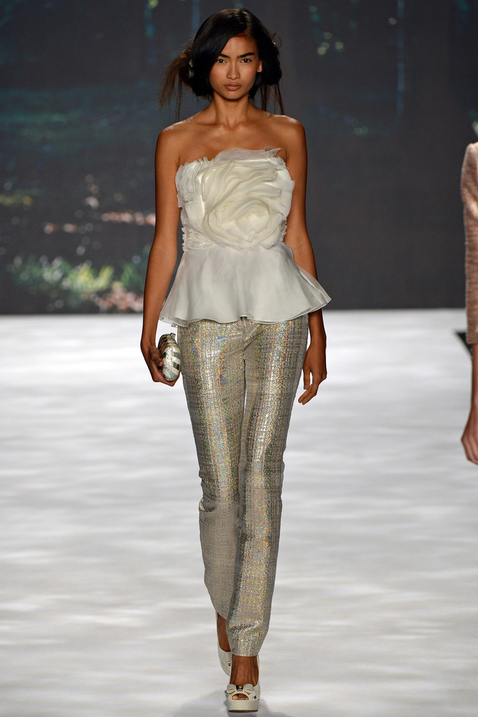 Badgley Mischka 2013(chng)DƬ