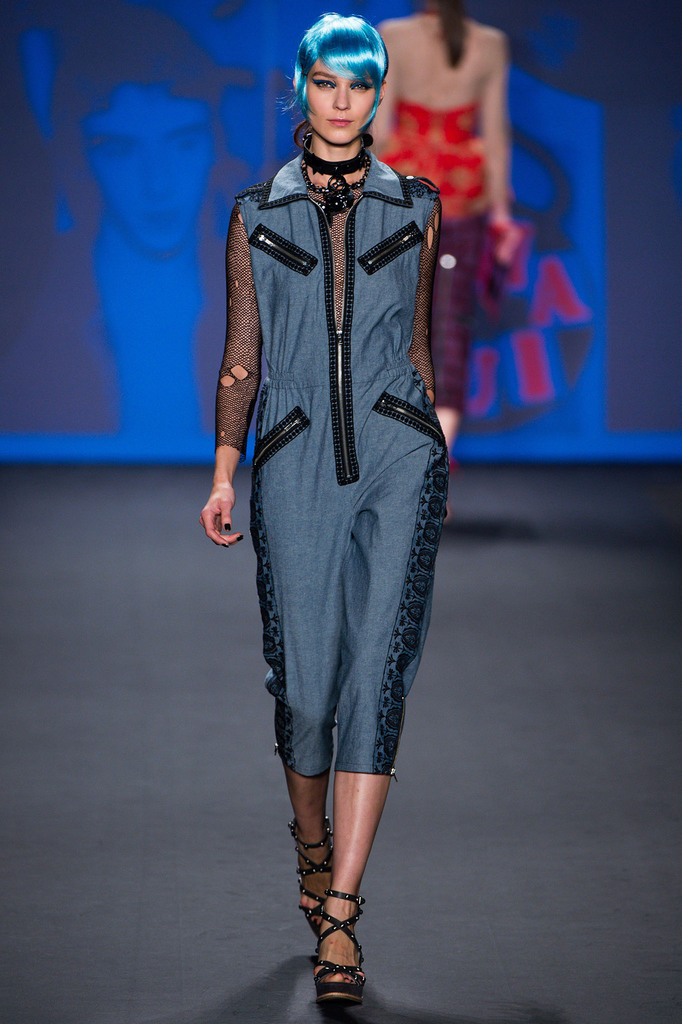 Anna Sui 2013(chng)DƬ