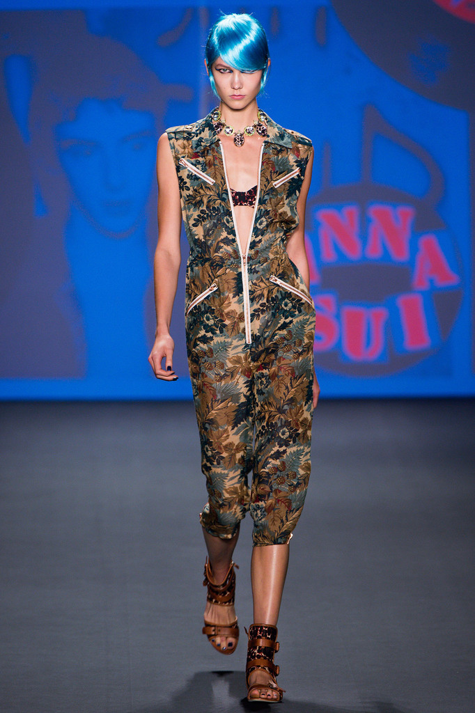 Anna Sui 2013(chng)DƬ