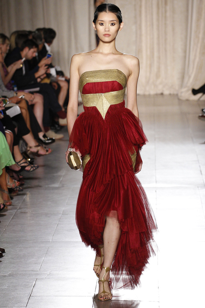 Marchesa 2013DƬ
