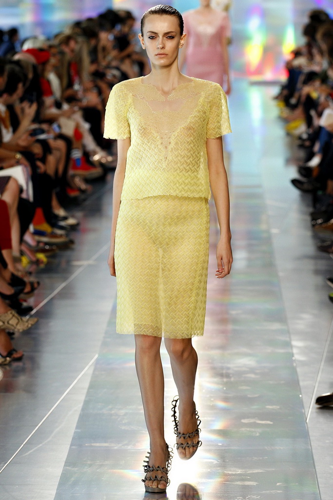 Christopher Kane 2013(chng)DƬ