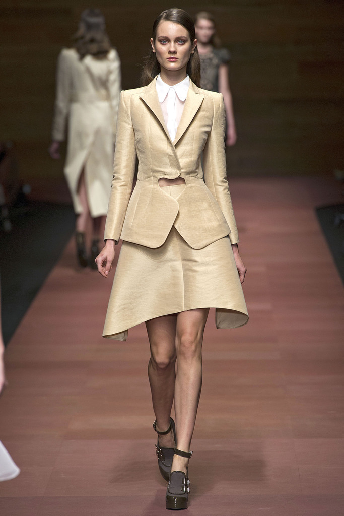 Carven 2013DƬ
