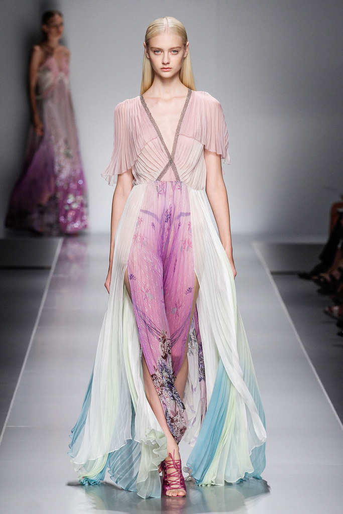 Blumarine 2013DƬ
