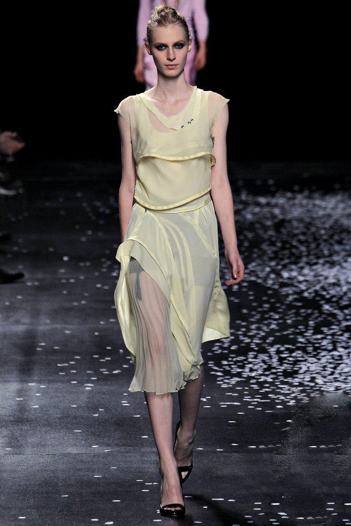 Nina Ricci 2013(chng)DƬ