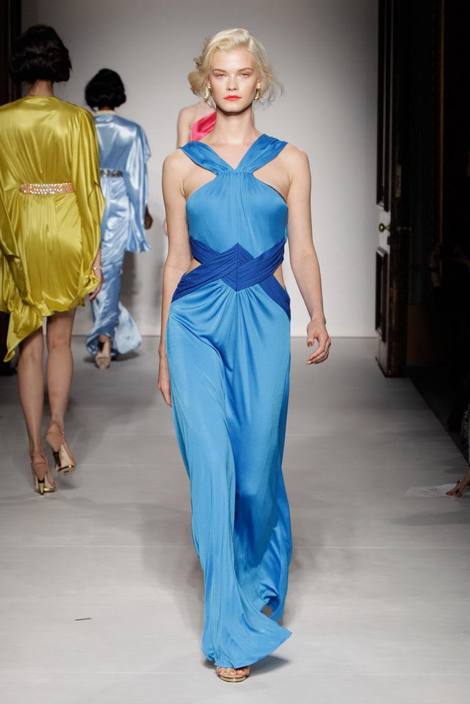Ashley Isham 2013DƬ