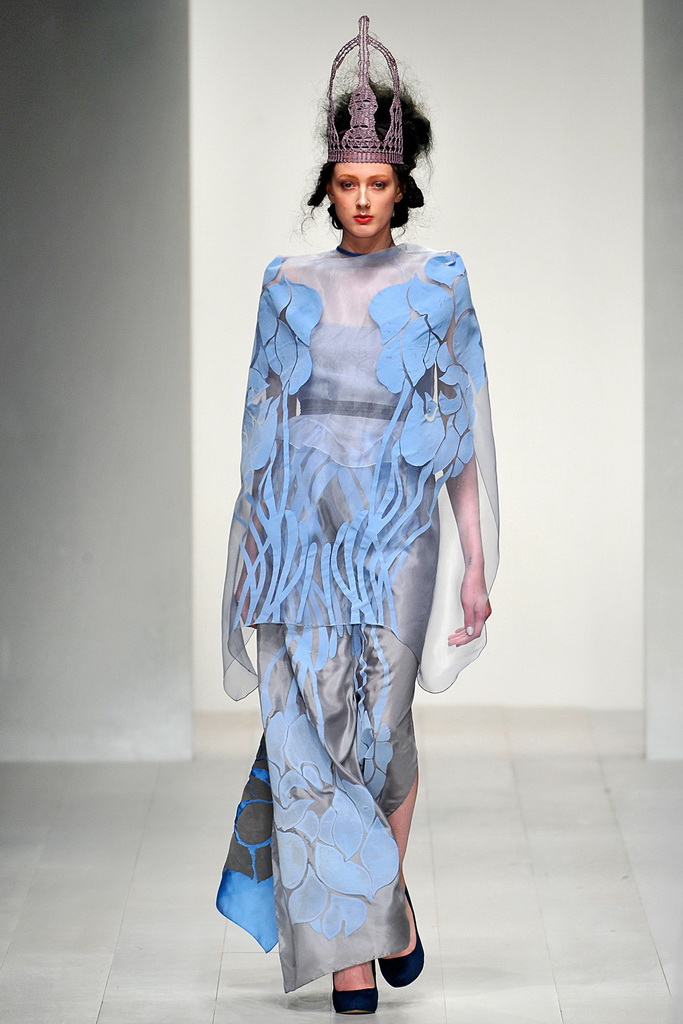 Bora Aksu 2013(chng)DƬ