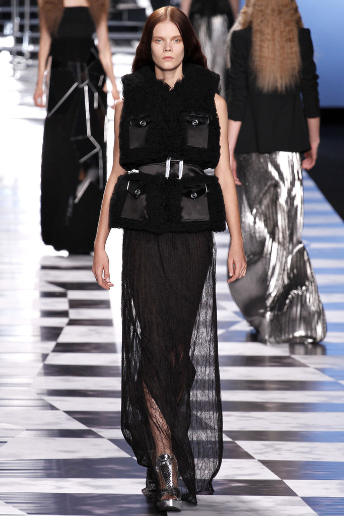Viktor & Rolf 2013DƬ