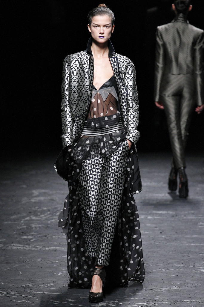 Haider Ackermann 2013DƬ