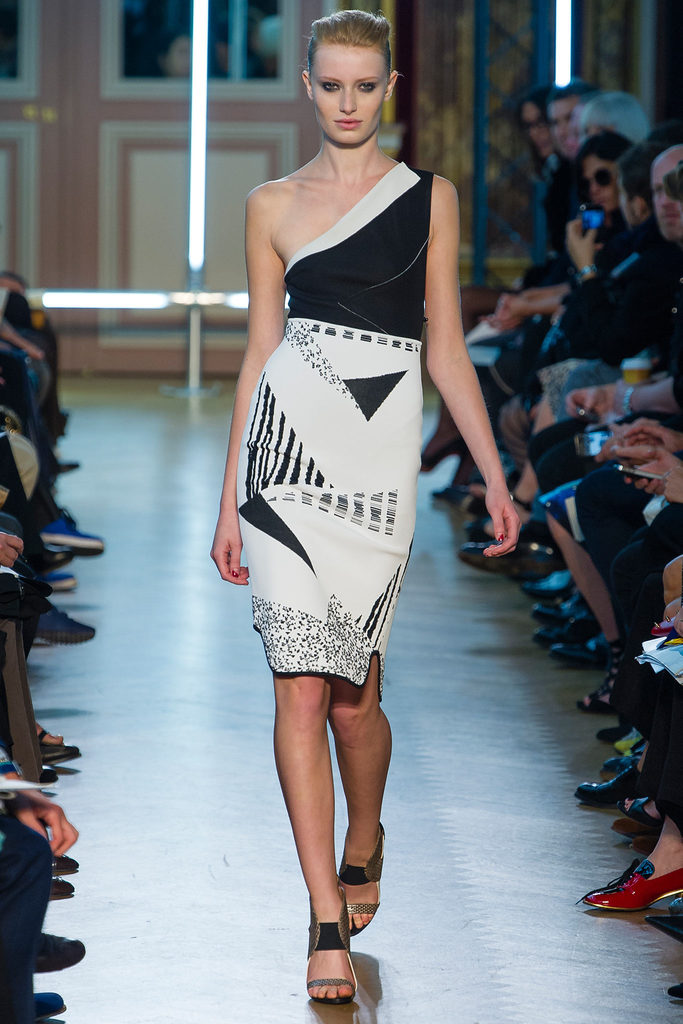 Roland Mouret 2013DƬ