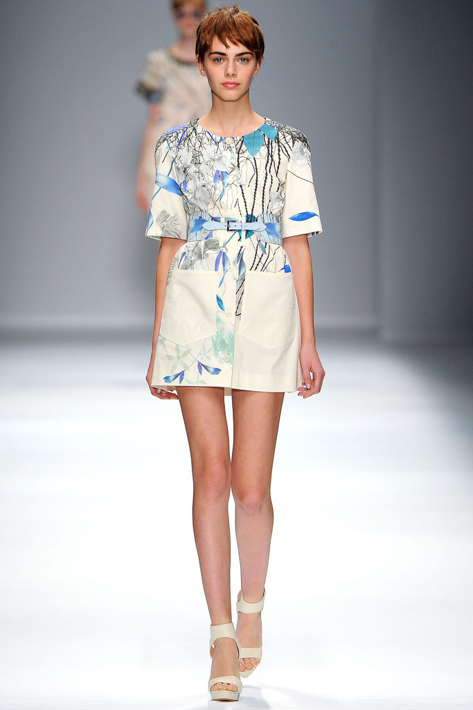 Cacharel 2013DƬ