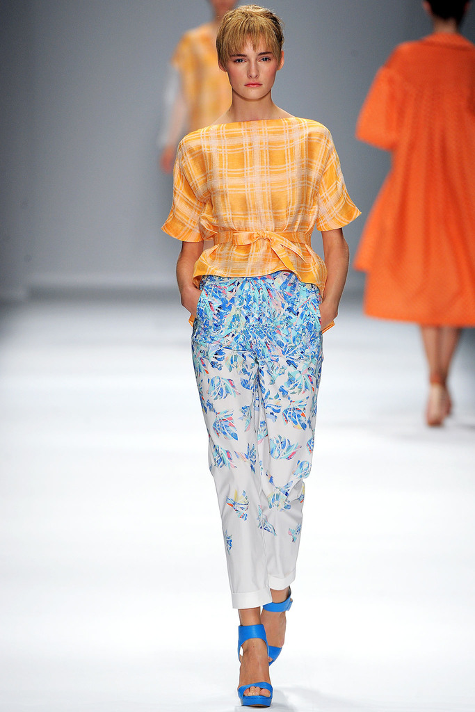 Cacharel 2013DƬ