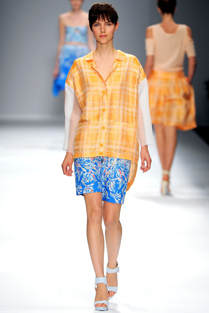 Cacharel 2013(chng)DƬ