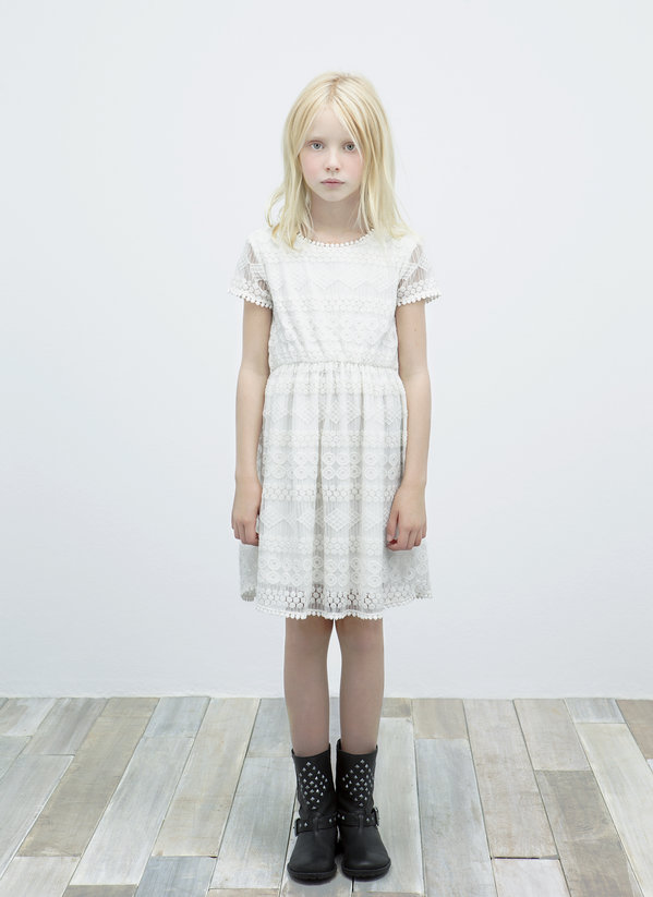 ZARA 8ͯb LookbookDƬ
