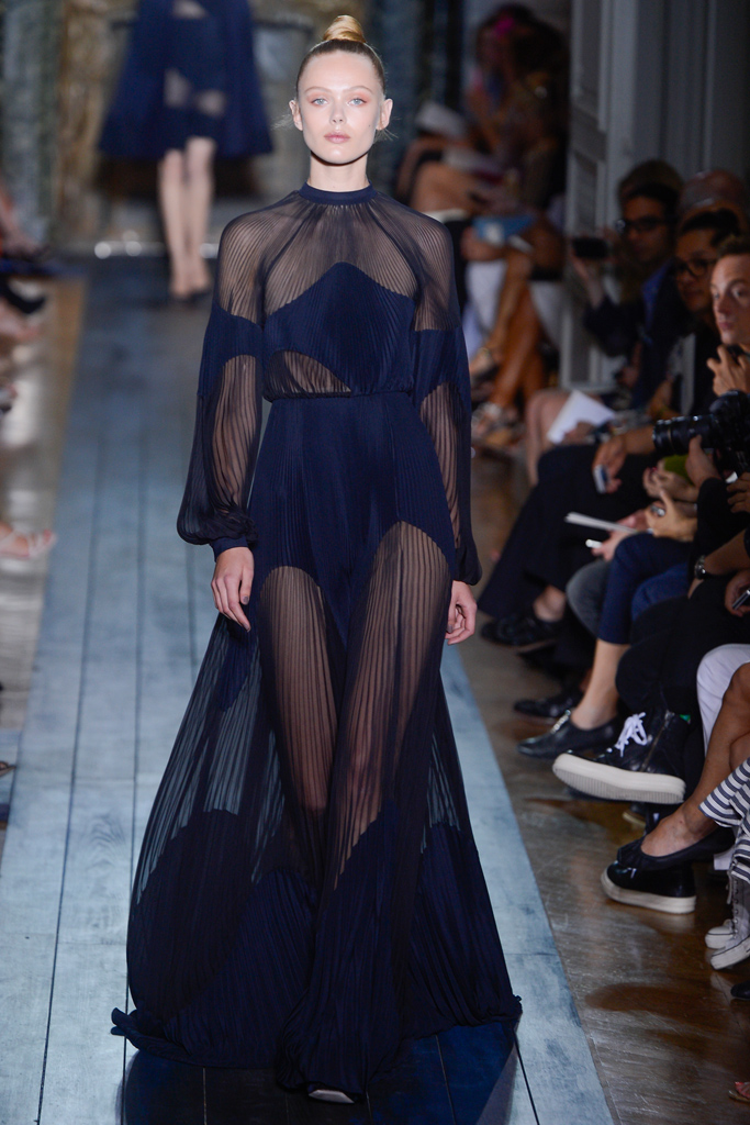 Valentino 2012ﶬ߼(j)(chng)DDƬ