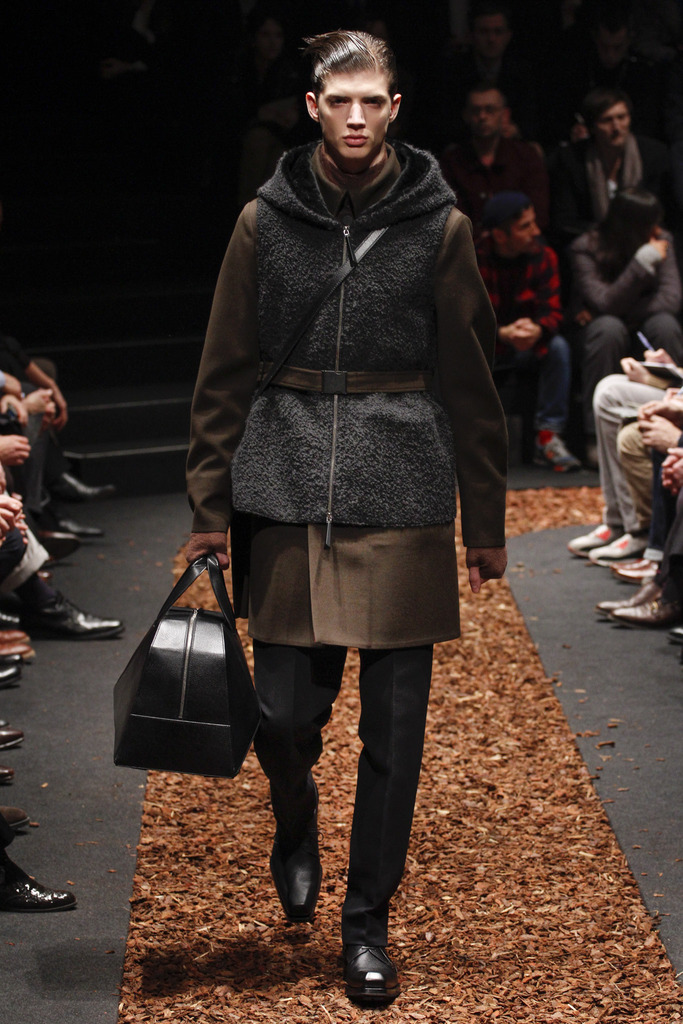 Z Zegna 2013ﶬbDDƬ