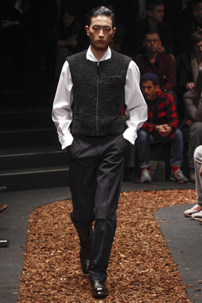 Z Zegna 2013ﶬbDDƬ