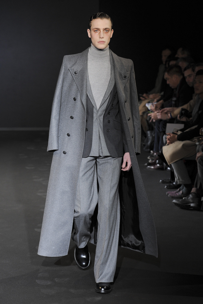 Les Hommes 2013ﶬbDDƬ